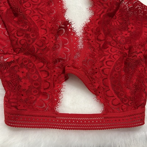 NWT Free People Intimately Eyes On You Bralette Red Beret XS - Picture 7 of 9